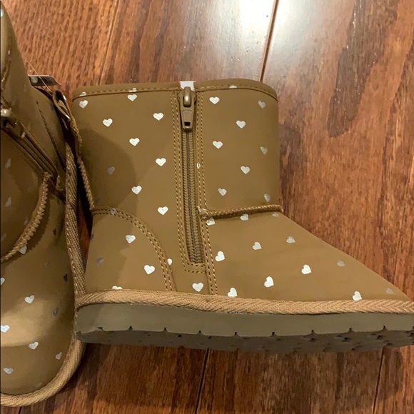 NEW GAP sherpa lined silver hearts boots - Picture 4 of 5